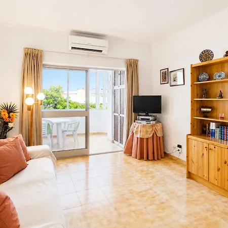 Algarve Light & Poolside Living *